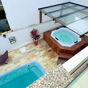 Belas águas Estalagem Cabo Frio